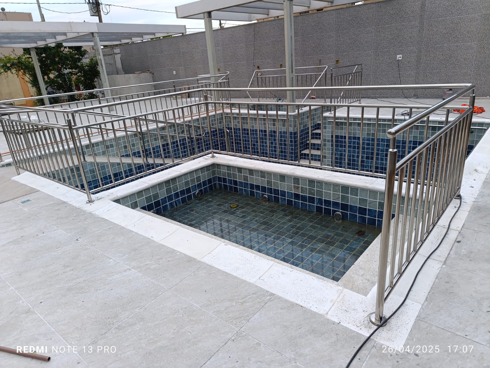 Projeto Ynova Inox — corrimão inox premium